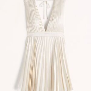 Abercombie White Plunge Pleated Mini Dress -NWT